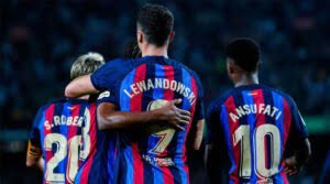 Dublă pentru Lewandowski în meciul Barcelona - Villarreal 3-0