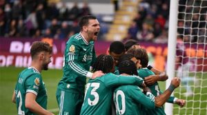 Liverpool a câștigat la Burnley dintr-un penalty transformat de Salah în 90+5