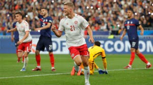 Dubla lui Andreas Cornelius i-a adus Danemarcei victoria în Franța, scor 1-2
