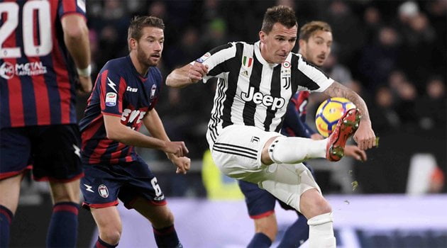 Mario Mandzukic a deschis scorul în meciul Juventus - Crotone 3-0