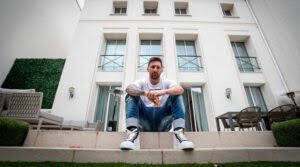 Lionel Messi, fotografiat la Paris pentru interviul acordat cotidianului SPORT, publicat pe 1 noiembrie 2021