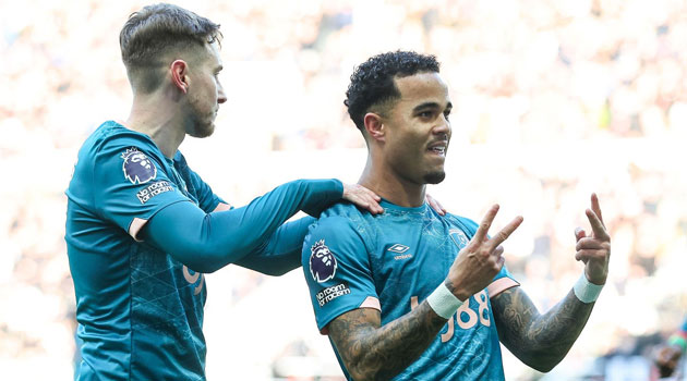Hattrick pentru Justine Kluivert în Newcastle - Bournemouth 1-4