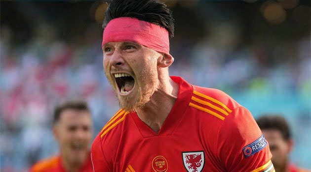 Kieffer Moore, autorul golului de 1-1 în meciul Țara Galilor - Elveția de la EURO 2020
