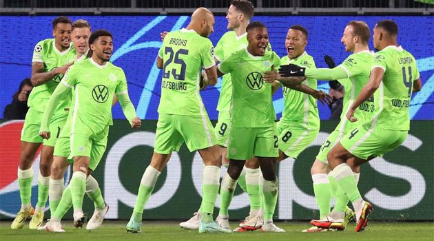 Wolfsburg a obținut contra lui Salzburg prima victorie din grupele UCL 2021-2022